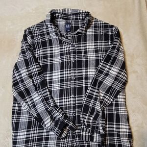 GAP Black and White Plaid Button Down Shirt